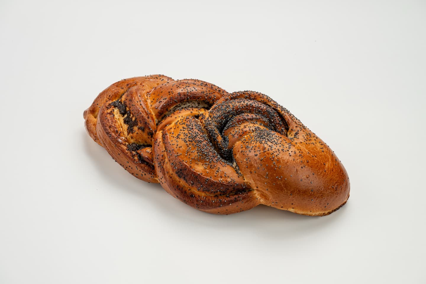 Булка "Косичка с маком"